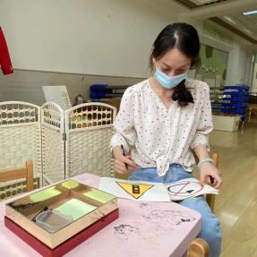20230831【生活燕幼】“你好，新学期”——燕子矶幼儿园秋季开学准备_html_7d80c424.jpg