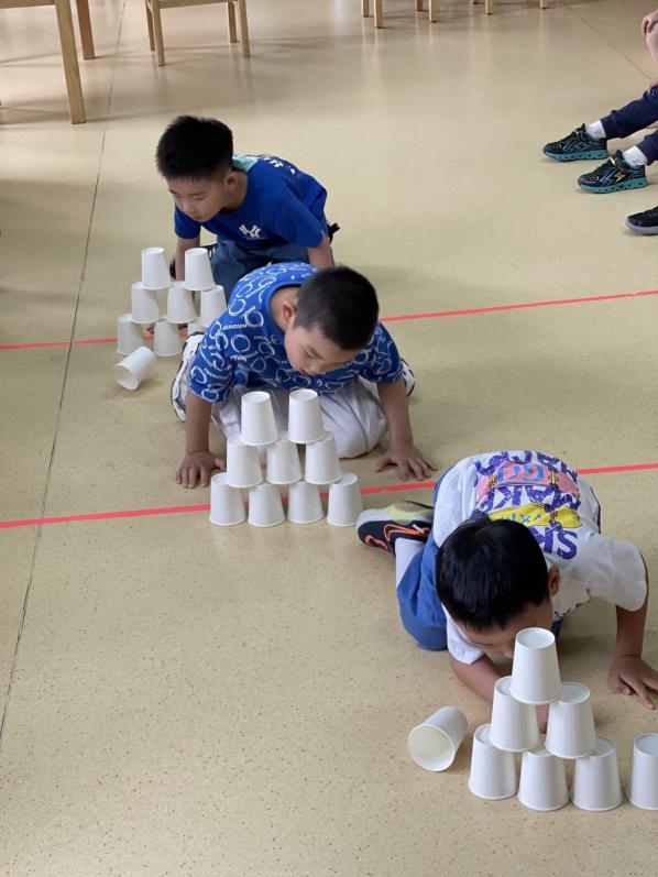 园区动态20210601新城六一_html_4e7c19c0.jpg