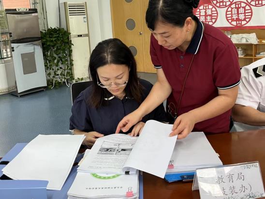 【生活燕幼·安全第一】中心园：守护安全，健康成长——八大部门联合安全大检查(1)_html_dcf31b6.jpg
