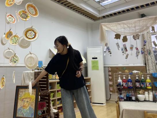【生活燕幼·园区动态】下庙分园：“聚焦美工区，交流促成长”——美工区环境创设观摩学习活动_html_m1d92cc4c.jpg