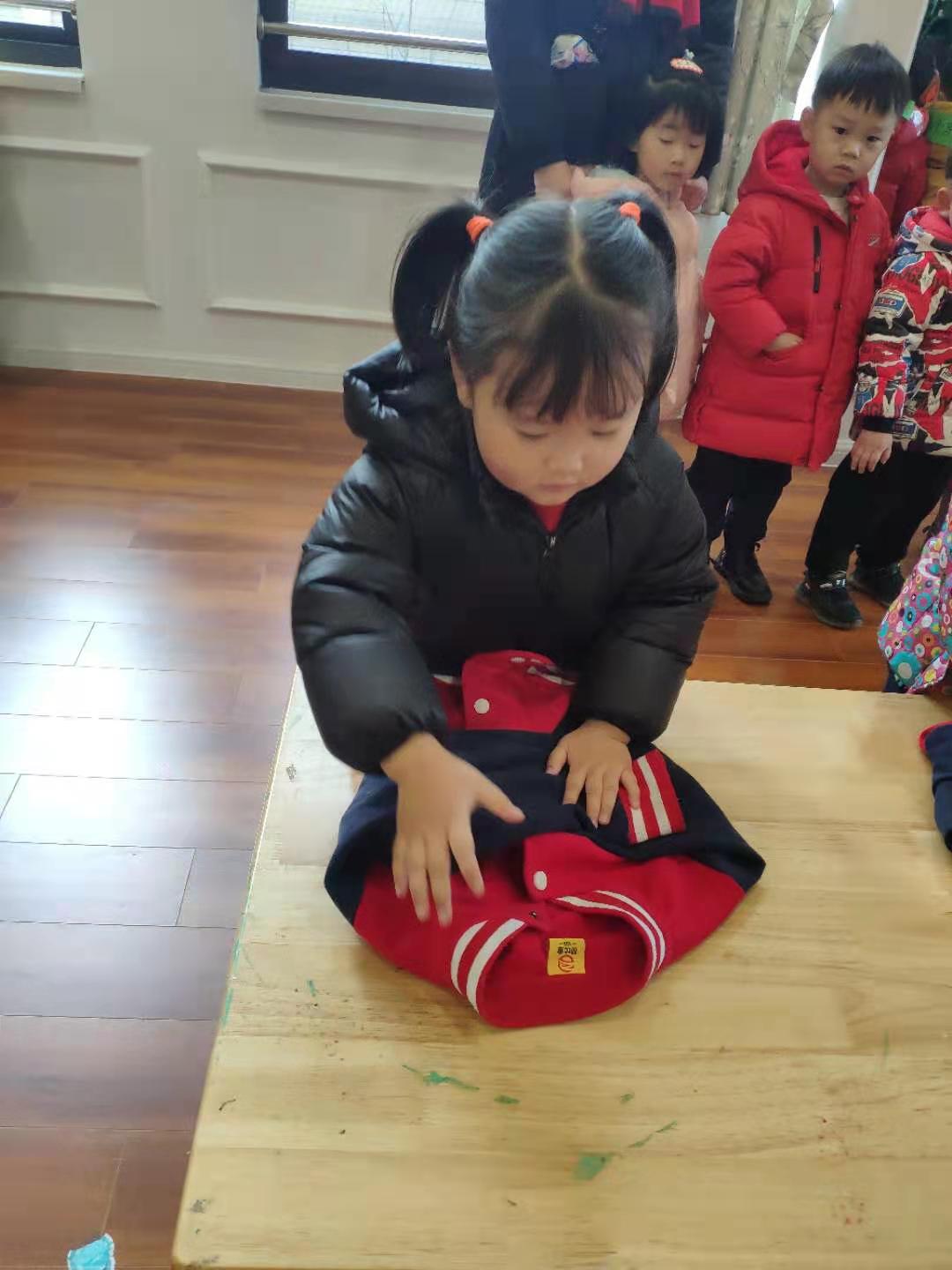 202110106新城园区小班组自理能力比赛_html_m5dd84a0c.jpg