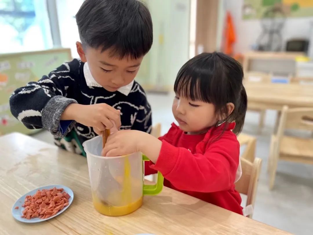 20230420【生活燕幼·园区动态】燕鸣苑分园：“雨生百谷，暮春将夏”——舌尖上的节气之谷雨_html_26cb31b1.jpg