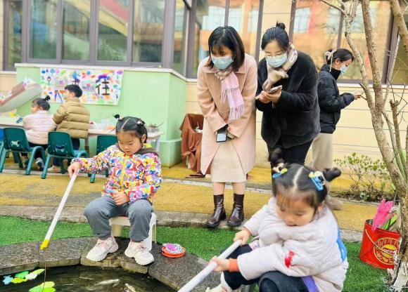 1_区课程游戏化新闻稿_html_m6879a951.jpg