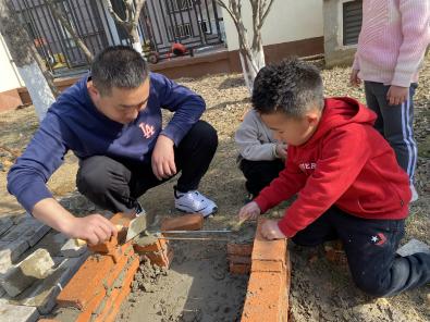 20240625 【生活燕幼·园区动态】家园互动 携手并进——家长资源团活动_html_6725a8f8.jpg