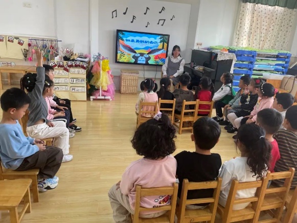 【生活燕幼·教研组动态】下庙分园：“语”你相约，“研”续成长——语言组集体教学观摩活动_html_mc6b19e9.jpg