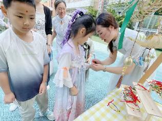 副本20250529“  粽意飘香迎端午，心享童年庆六一”——亲子游园会活动_html_696f43da.jpg