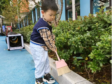 20241018【生活燕幼&middot;园区动态】小桃子在行动——纪念陶行知133周年_html_m49692de3.png