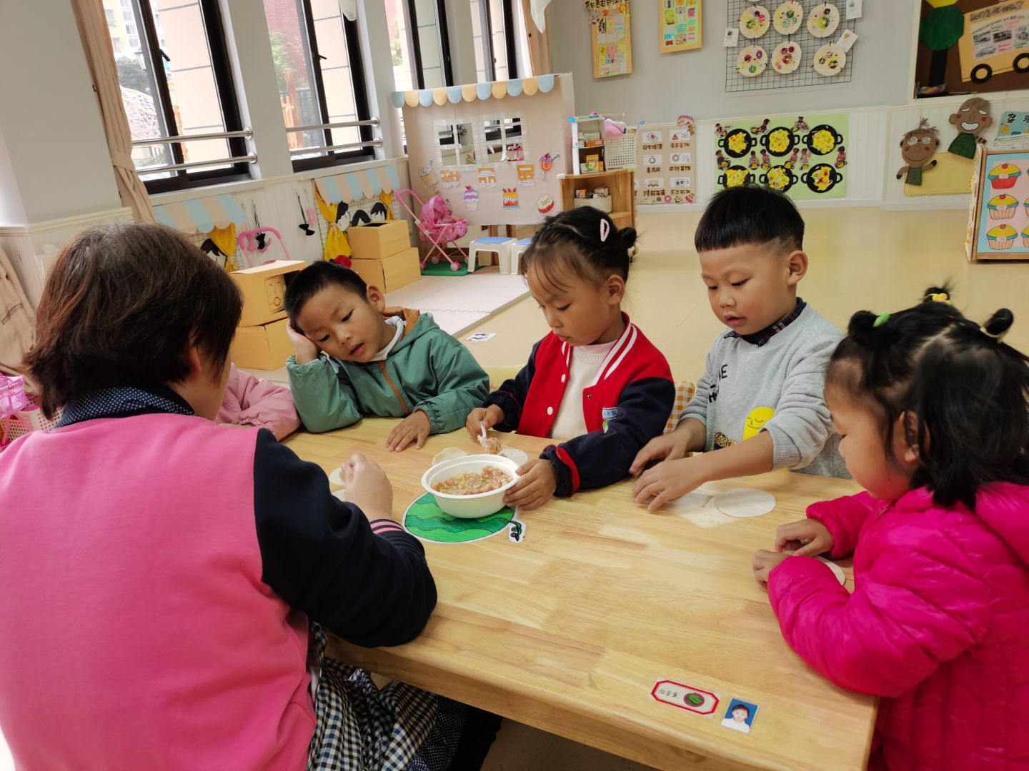 20201125新城园区小三班家长资源团_html_455f2804.jpg