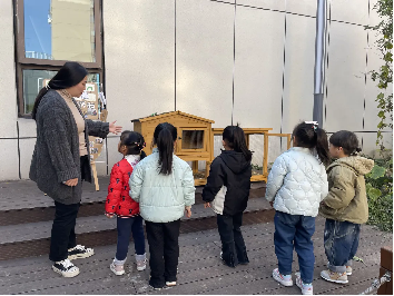 20231121【生活燕幼·园区动态】“童”参与 “童”议事——小桃子议事会第十次会议_html_5d798411.png
