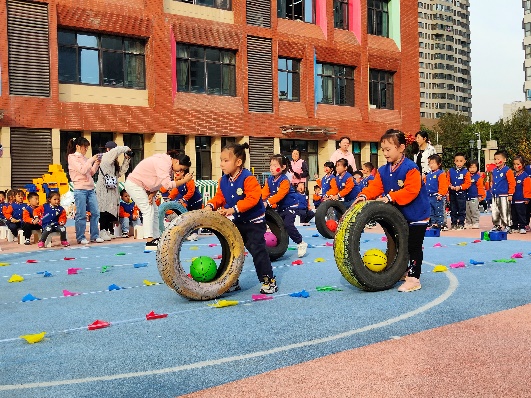 20231122运动会活动_html_m6ed38649.jpg