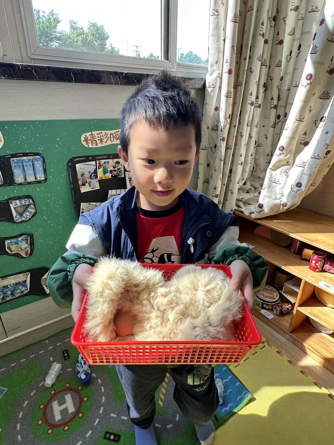 20230514【生活燕幼&middot;园区动态】下庙分园：花漾时光，爱意绽放——母亲节活动_html_m13f4b5a6.jpg