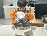 2024105【生活燕幼·园区动态】“别样小寒，童心向暖”——舌尖上的节气之小寒_html_m33df12cb.png