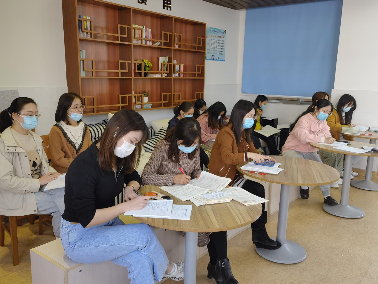 【养正颐小】关注核心素养，培养高阶思维  ——数学组第二次课例研讨