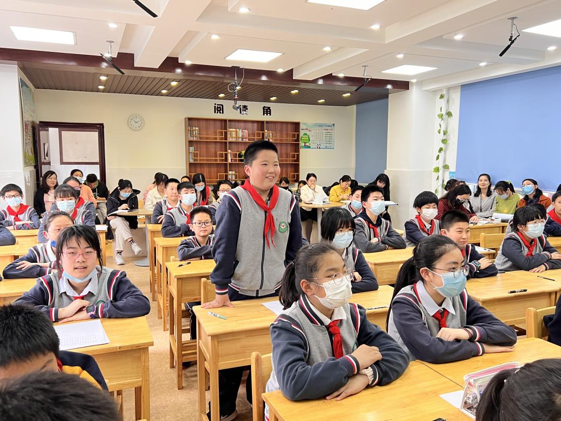 以研修促提升，做有为班主任_html_m31f72cc2.jpg