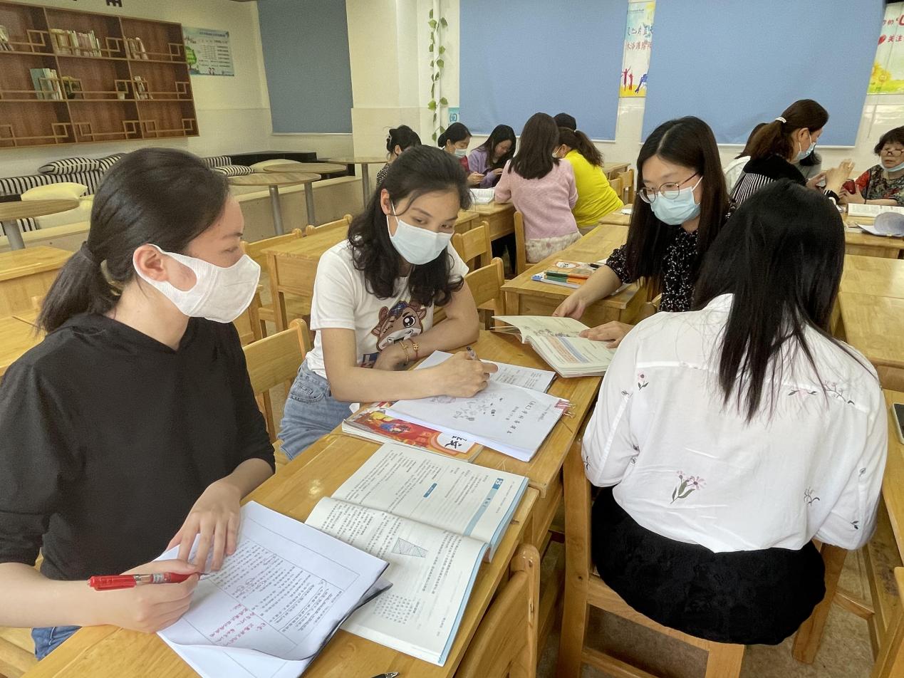 4.12线上教学不松懈，线下复课备衔接_html_m400d0f22.jpg
