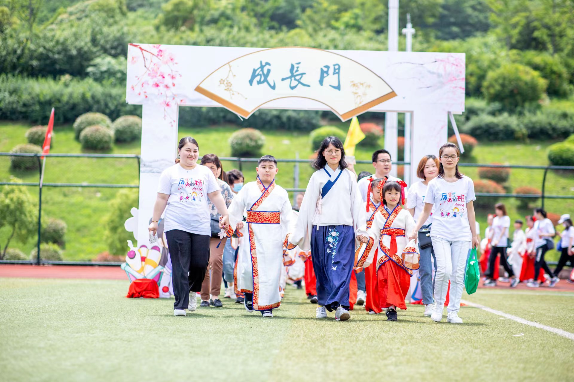 【养正颐小·党员先锋】心有暖阳，春暖花开