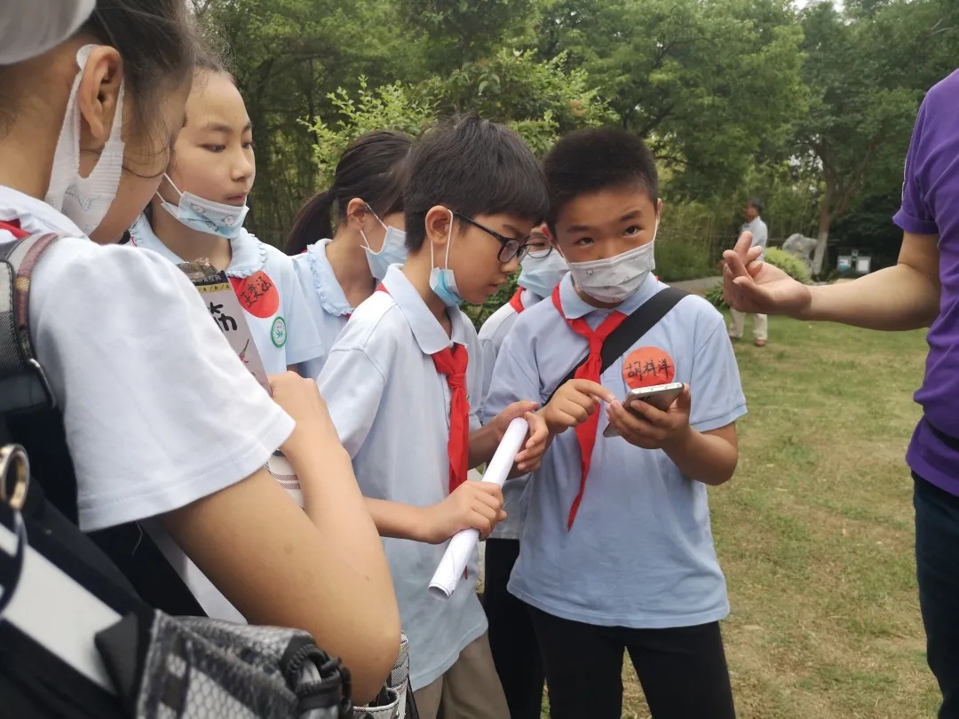 雏鹰假日活动报道_html_m7e18e545.jpg