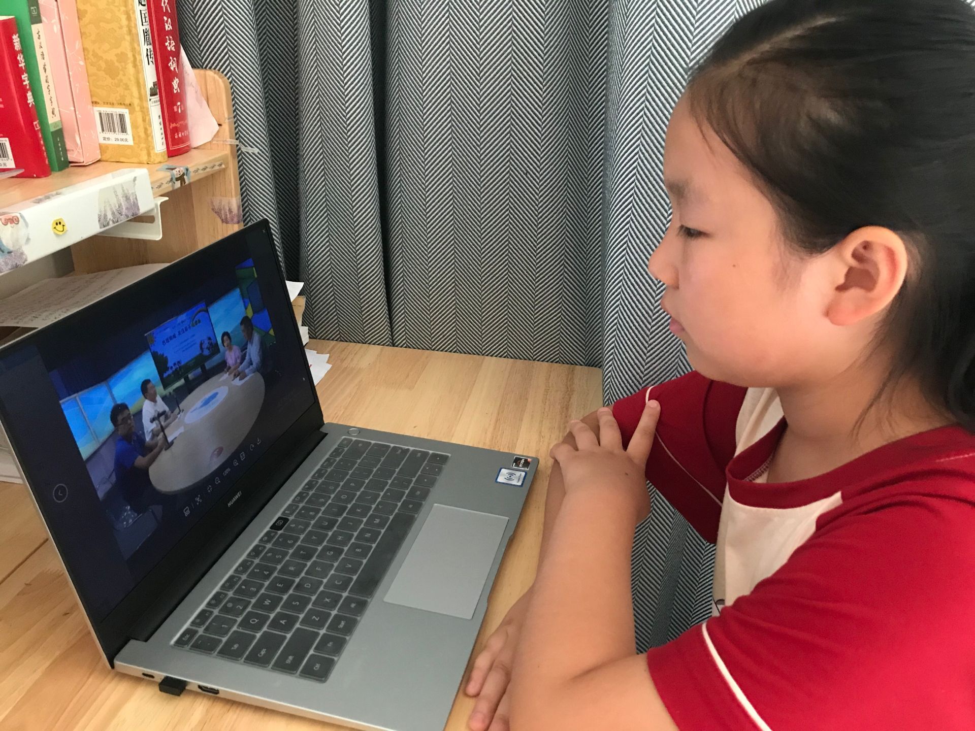 “爱眼日”新闻稿_html_55faca7f.jpg
