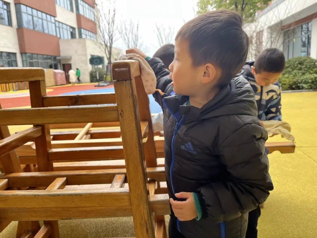 临时_html_m4865d478.jpg