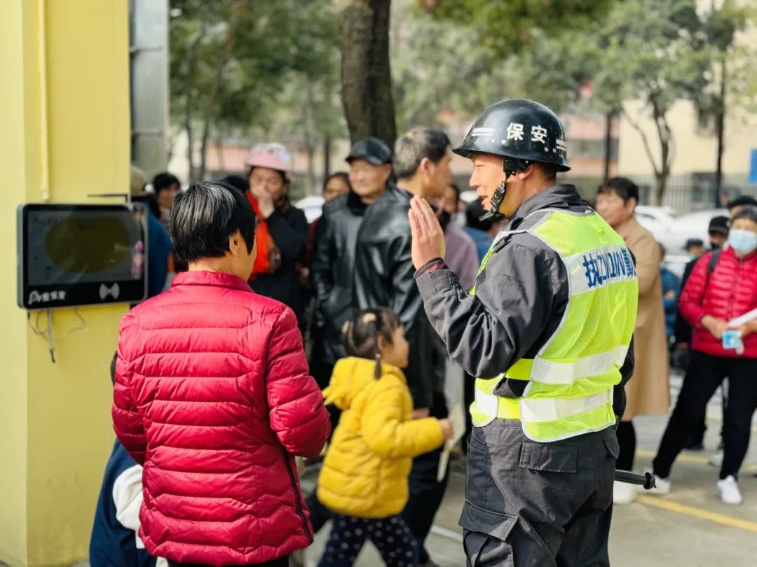 临时_html_62b74031.jpg