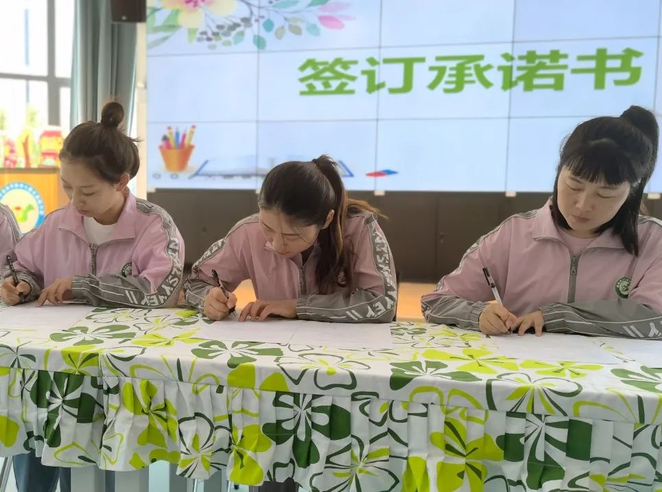 临时_html_m41cd8778.jpg