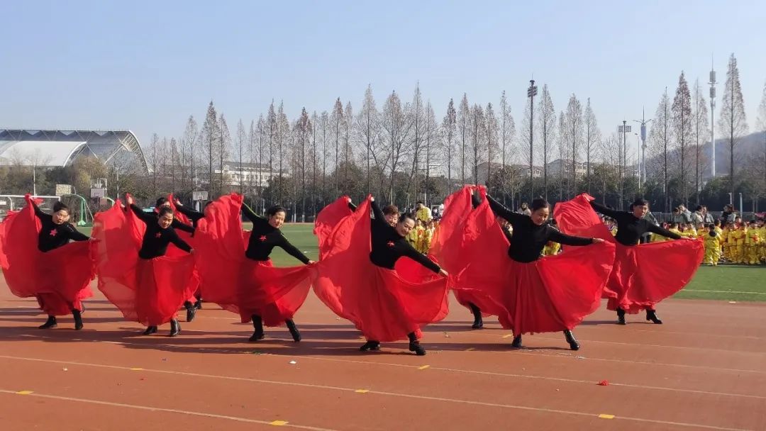 临时_html_d0a30f5.jpg