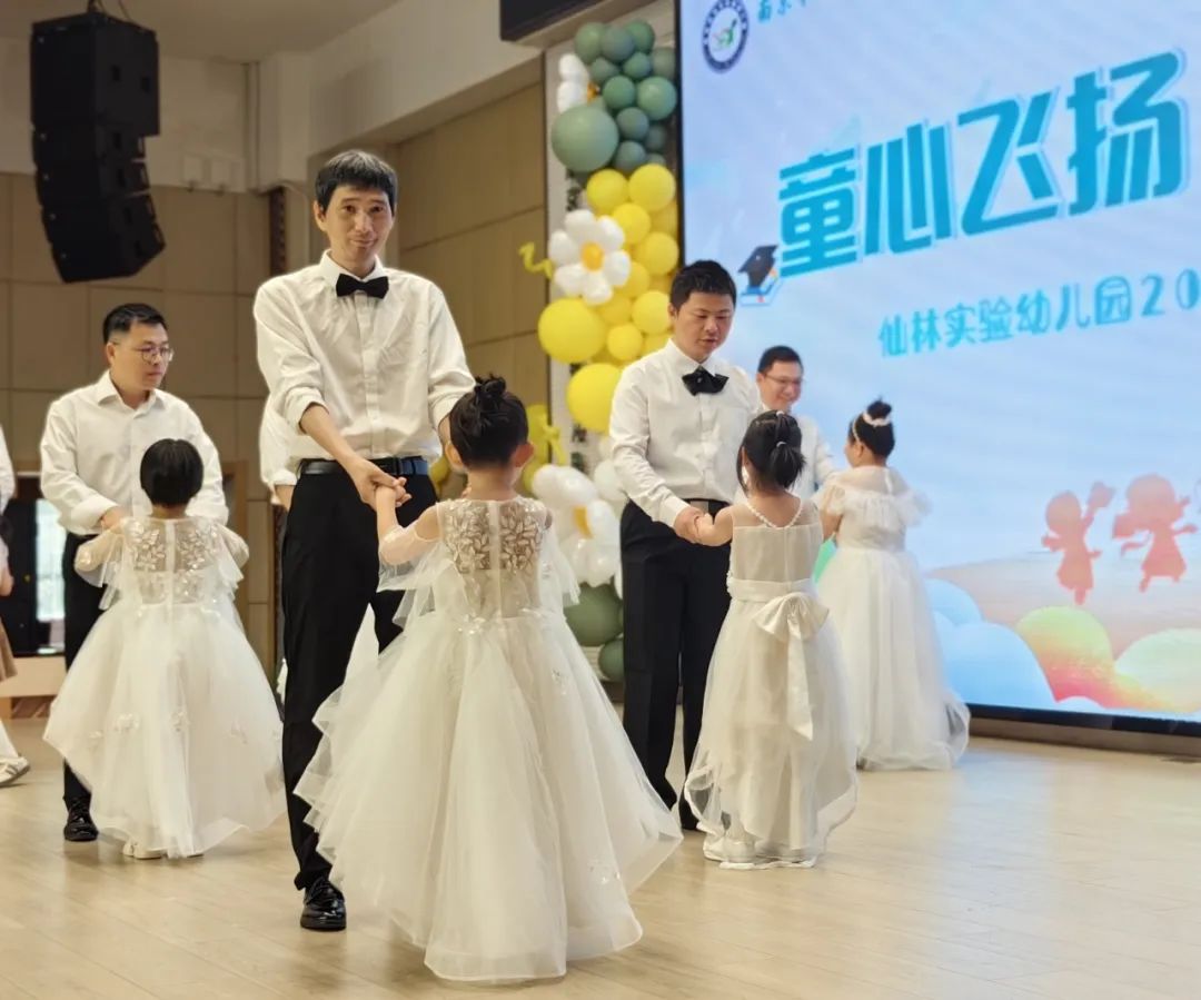 临时_html_6d800cd1.jpg