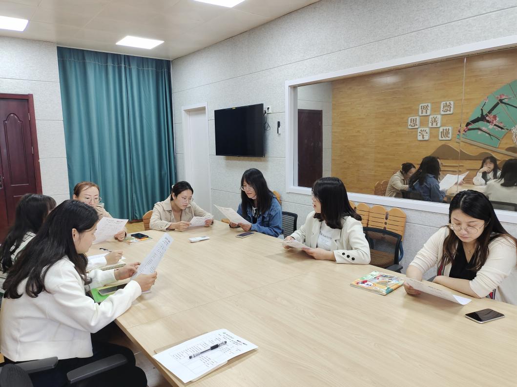 【大爱青秀·科研兴教】课题促发展，科研助成长