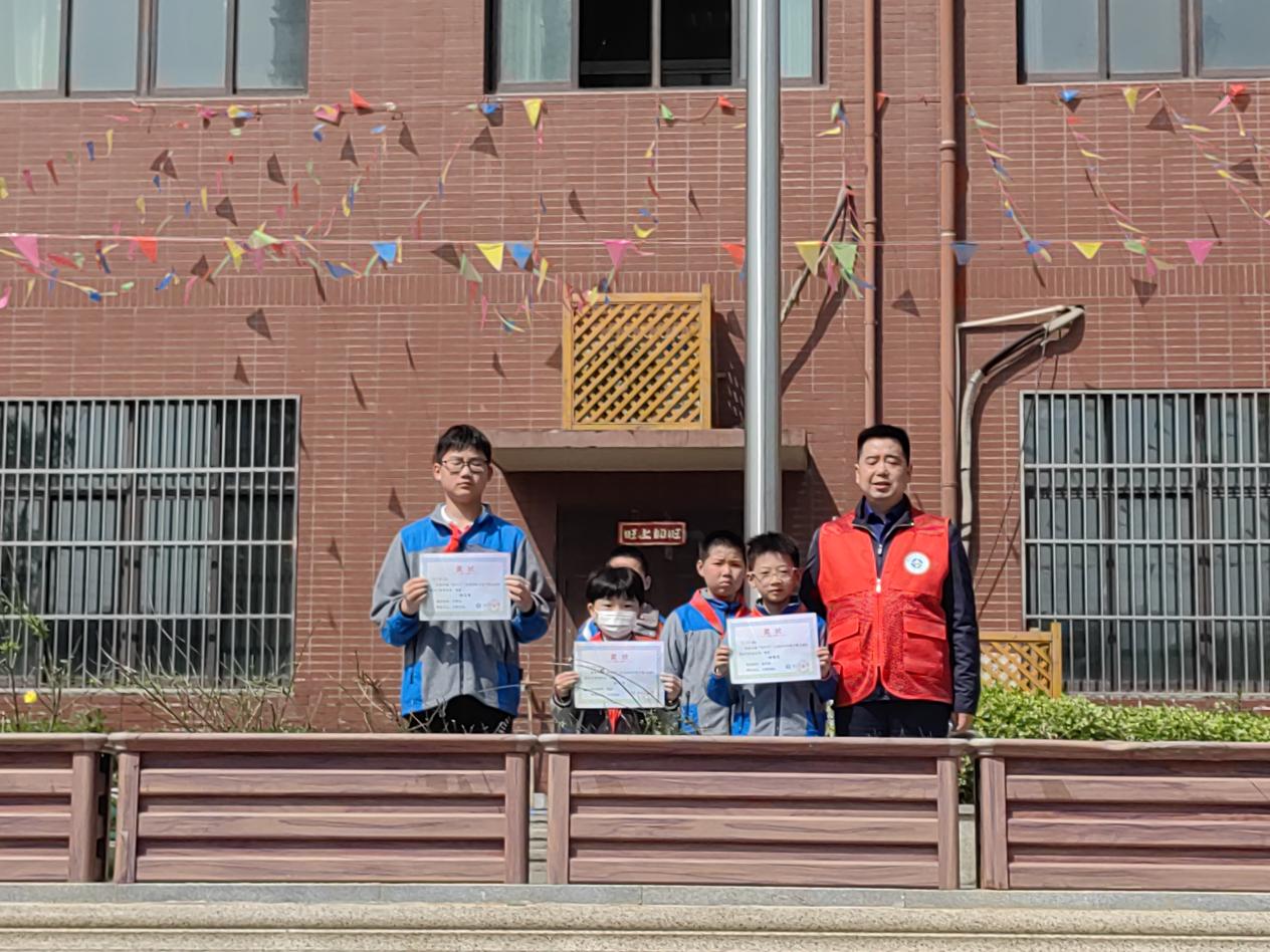 宋沐晓-2024.4.1-清明祭英烈 传承正当时第七周升旗仪式_html_m3147ee3e.jpg