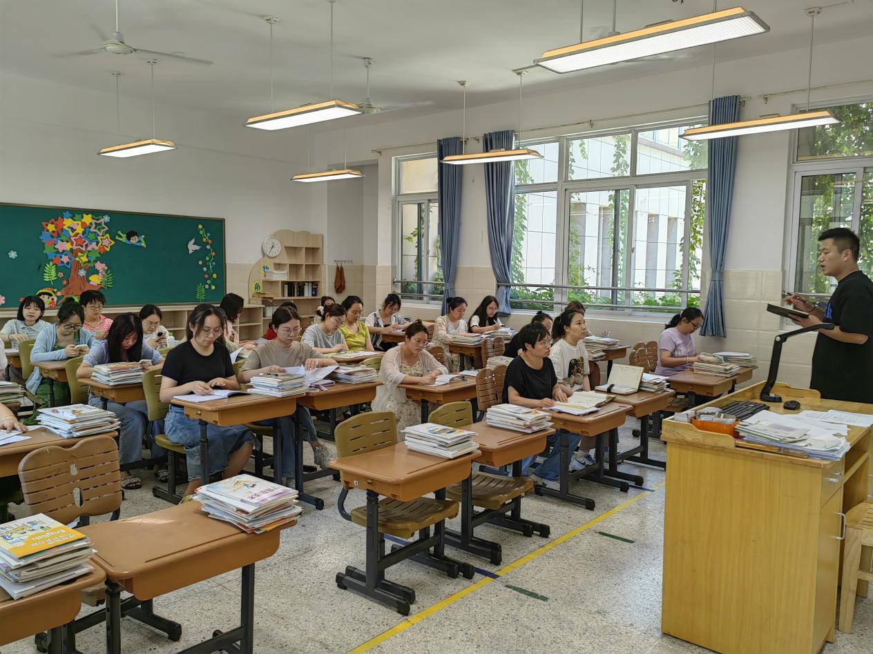 【大爱青秀·德育】凝心聚力 共话育人