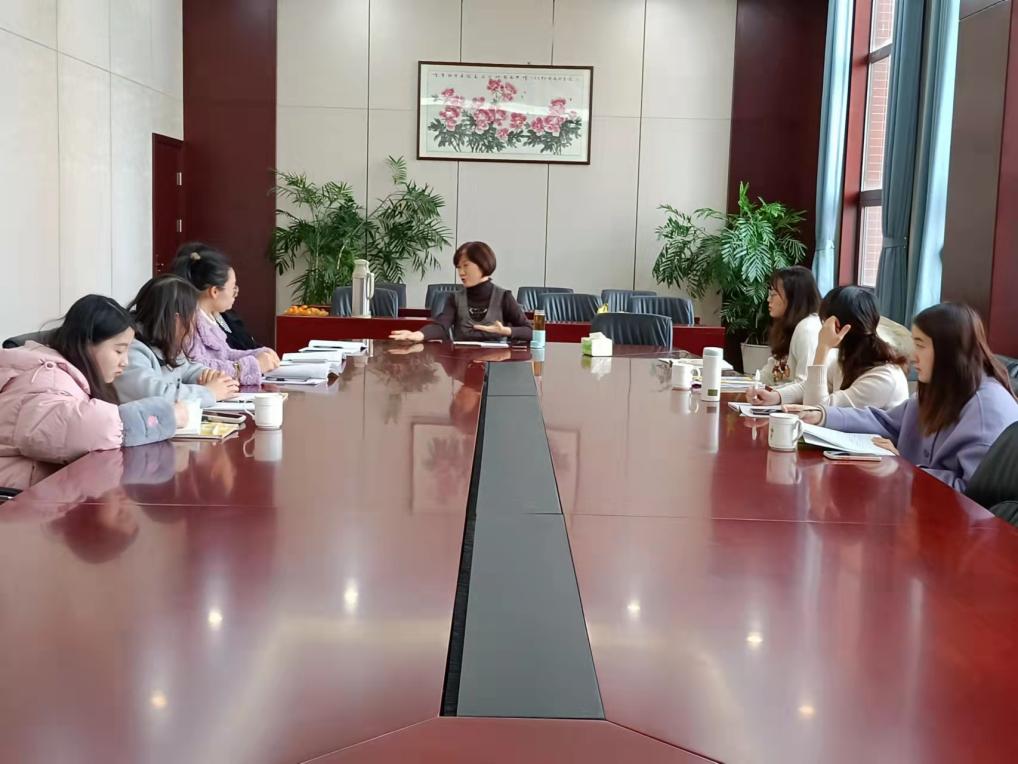 【大爱青秀】润物细无声，指导促前行  ——栖霞区小学英语教研员莅临指导英语组