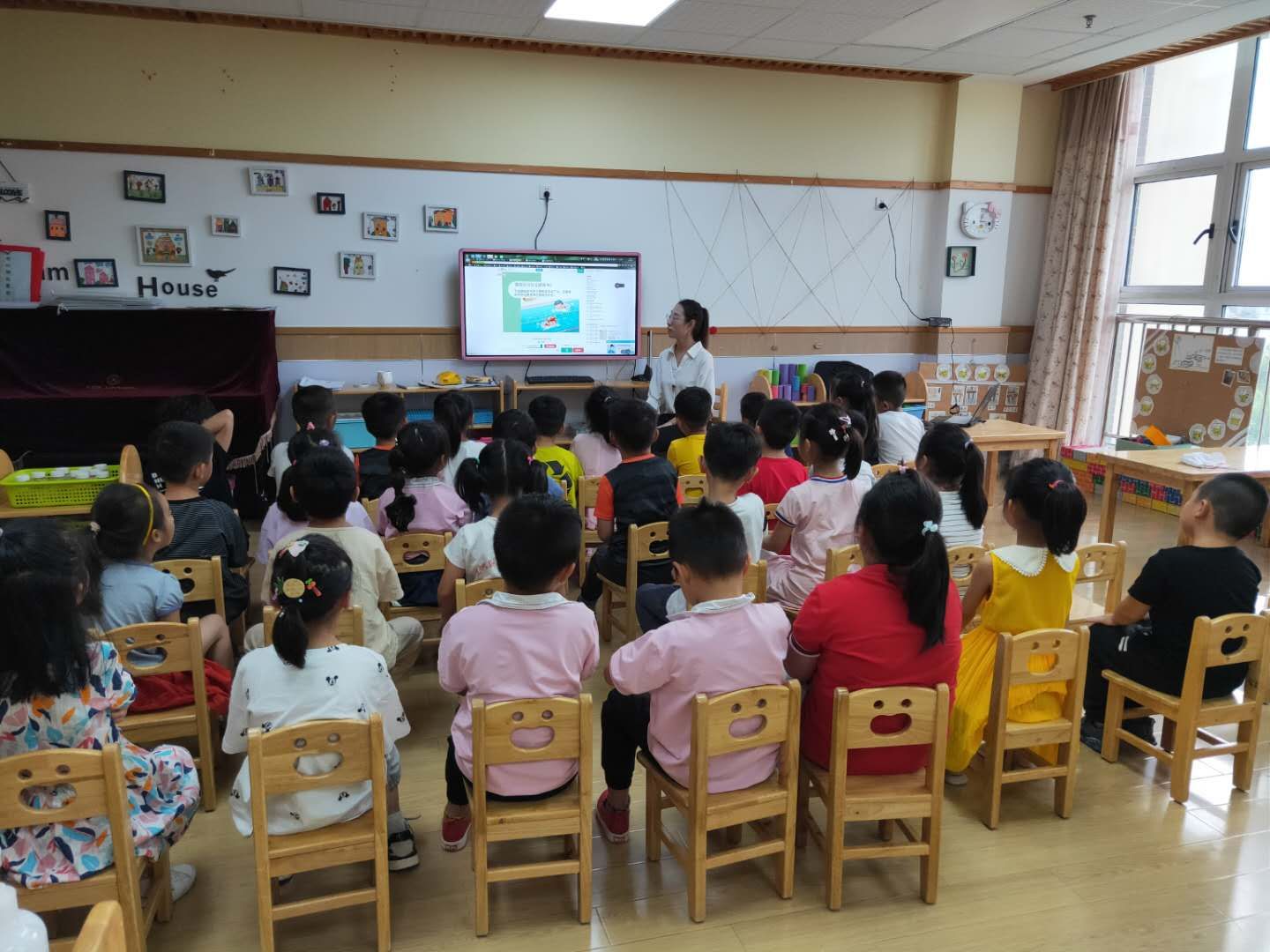【乐活龙幼·安全第一】珍爱生命，严防溺水 ——龙潭幼儿园龙岸二园防溺水专题安全教育活动