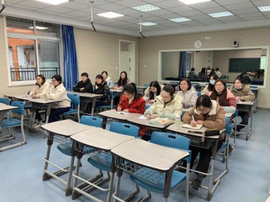 20210303青年教师研修班报道_html_m30ac20cf.jpg