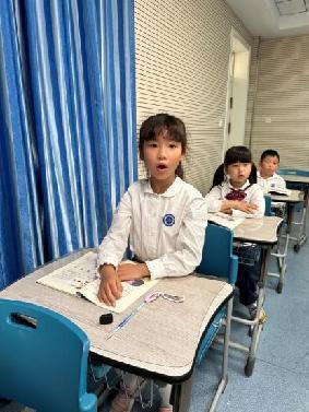 20230530付敏童学课堂报道_html_6e1099cb.jpg