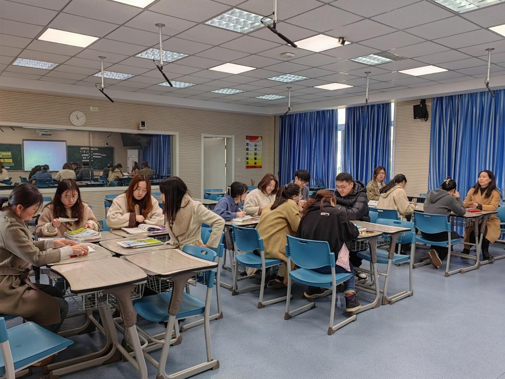 20240313数学组校本教研报道_html_m2f18e2e8.jpg