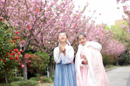 20210407樱花节活动报道_html_m65271e26.jpg