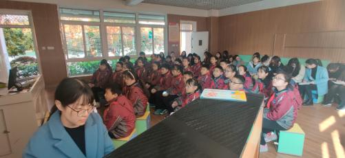 20210324赵欣童学课堂报道_html_m3410c0e5.jpg