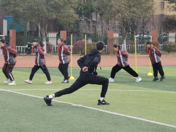 20220223朱旭童学课堂报道_html_m76f3db11.jpg