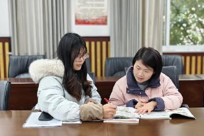 20250221王莉君英语组集体备课报道_html_m2c67ff26.jpg