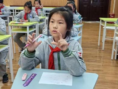 20250327三年级珠心算年级赛报道_html_2f1bac9f.jpg