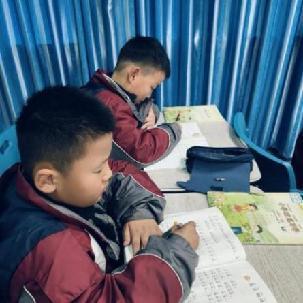 20250311南湾营小学语文组童学课堂报道_html_1a7fc64a.jpg