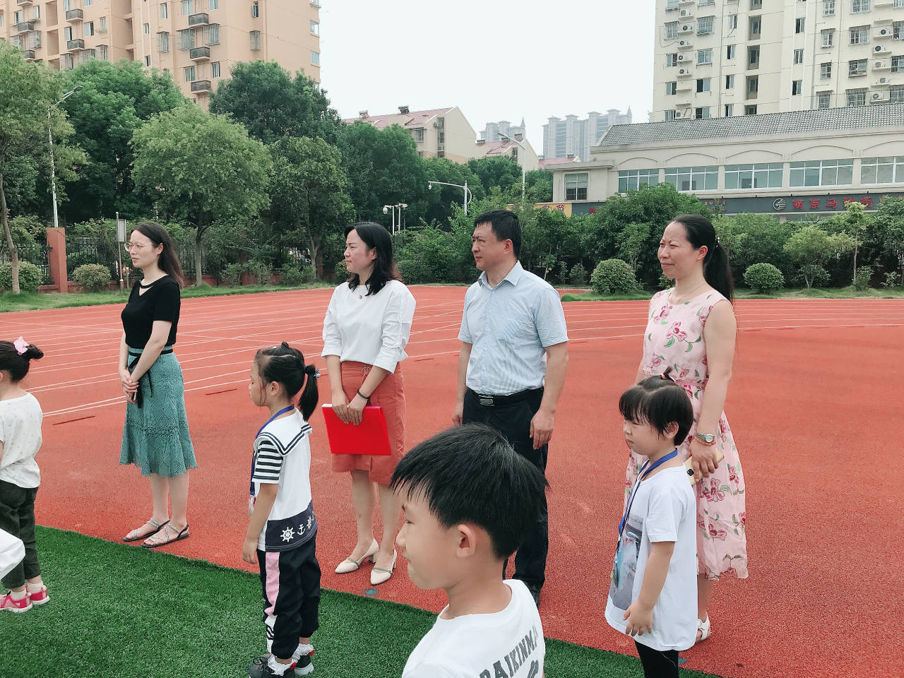2020.9.1开学典礼通讯稿_html_1a7f170b.jpg