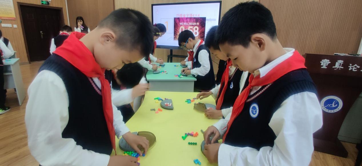 20210521魔幻数学节四年级个人赛报道_html_4efd6d3.jpg