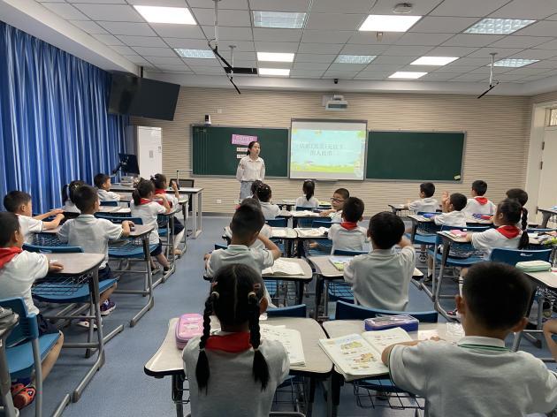 20210603秦利童学课堂报道_html_m3c190a72.jpg