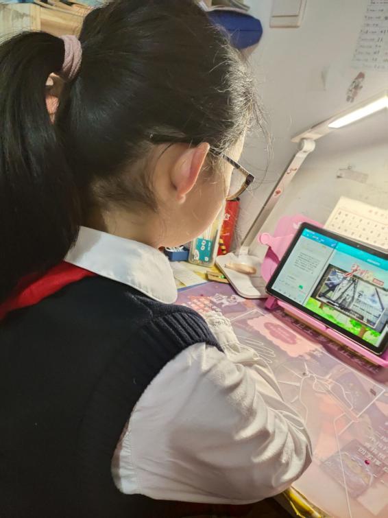 童心向党_html_35efcb5.jpg