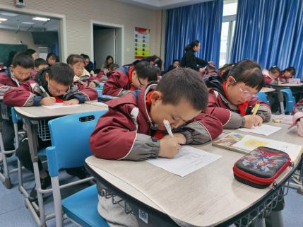 磨流程 出精彩——南湾营小学区级教研活动指导_html_m4b76262d.jpg