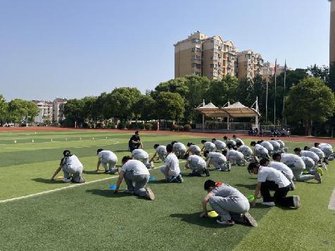 活力起跑，绽放青春——南京市南湾营小学童学课堂系列研究课第513期_html_6fd87120.jpg
