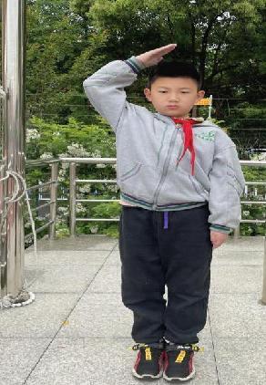 20230424升旗仪式报导_html_6ee1b405.jpg