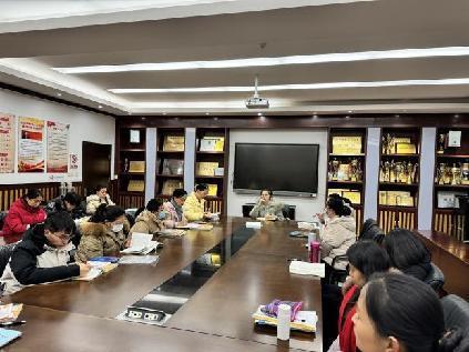 20231226语文组校本教研报道_html_7953106d.jpg