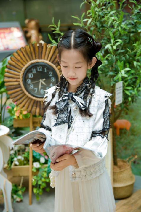 十月份悦读之星新闻稿_html_16c910be.png